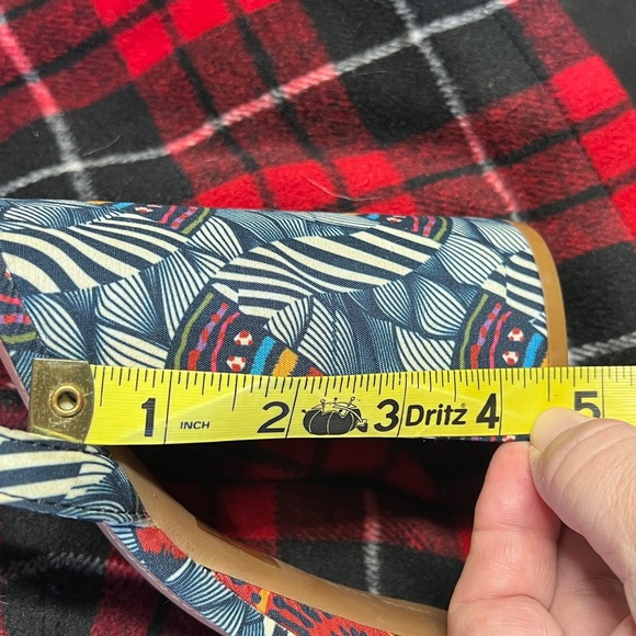 Gianni Bini Platform Shoes 8 - Picture 7 of 8